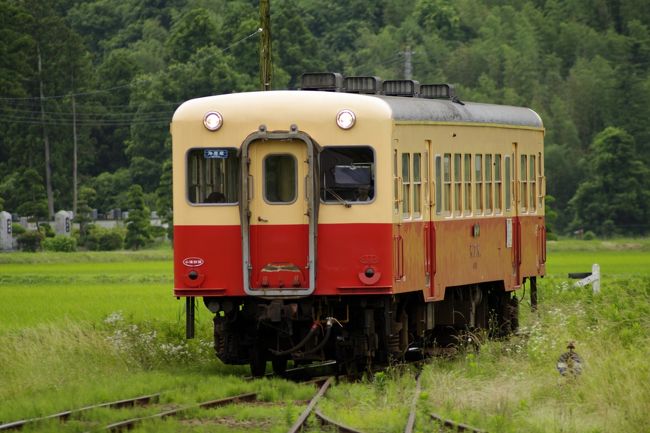 今日は小湊鉄道・いすみ鉄道をたずねて車を千葉方面に走らせました。<br /><br />やっぱローカル線いいですね〜〜〜<br />味がありますよ。<br /><br />ごらんくださいませ<br /><br /><br />juntino<br /><br />&lt;juntino&#39;s　blog&gt;<br />http://blog.goo.ne.jp/juntino <br />