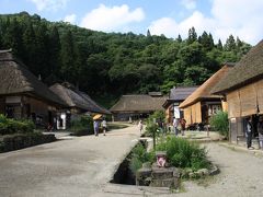 下野街道の茅葺屋根の宿場町　大内宿を歩く