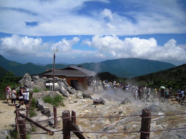 天候に恵まれなかった<br />「もやもや箱根旅」<br />(http://4travel.jp/traveler/nyanko3/album/10467236/)<br />のリベンジの機会が<br />思いのほか早く訪れました。<br /><br />しかし、今回も富士山は見えず。残念!