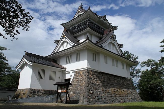 8月12日　6日目<br /><br />今日で山形県・秋田県での観光予定をほとんど終わり、そのまま帰るのは、もったいないので福島県へ移動します。<br /><br /><br />横手城→稲庭城→移動→就寝<br />