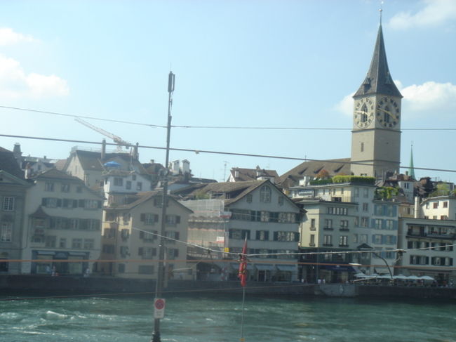 スイスではチューリッヒ→ルツェルン→インターラーケンと景色を楽しむ列車旅。<br />ルツェルン音楽祭にも行ってきました。