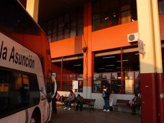 アスンシオンからフォス。バスターミナル近くのホテルで一泊