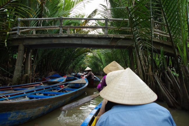 ベトナム第2弾はどこに行く？<br /><br />そうだメコン河を見よう。　と思い立ち2泊3日の弾丸旅行でした。<br /><br />詳しくは、<br /><br />http://blog.livedoor.jp/appledaily-vietnamdangan/