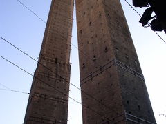 イタリア・フランス　'0909 ①　ボローニャの斜塔