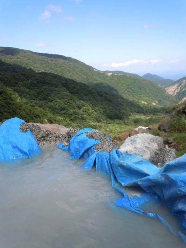 秘湯へ登山！<br />つらかったけど、ほんとに秘湯に行ったって感じで大満足！なのは私だけ？