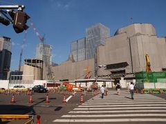 東京駅は工事中　 ２０１０