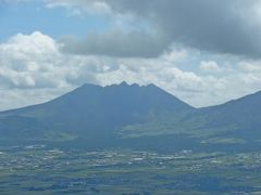 熊本・名古屋・室蘭出張旅行2-かぶと岩，大観峰からの阿蘇山の眺め