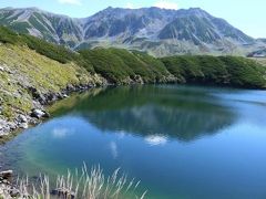 立山黒部アルペンルート　紅葉のころ（扇沢～黒部ダム～室堂）