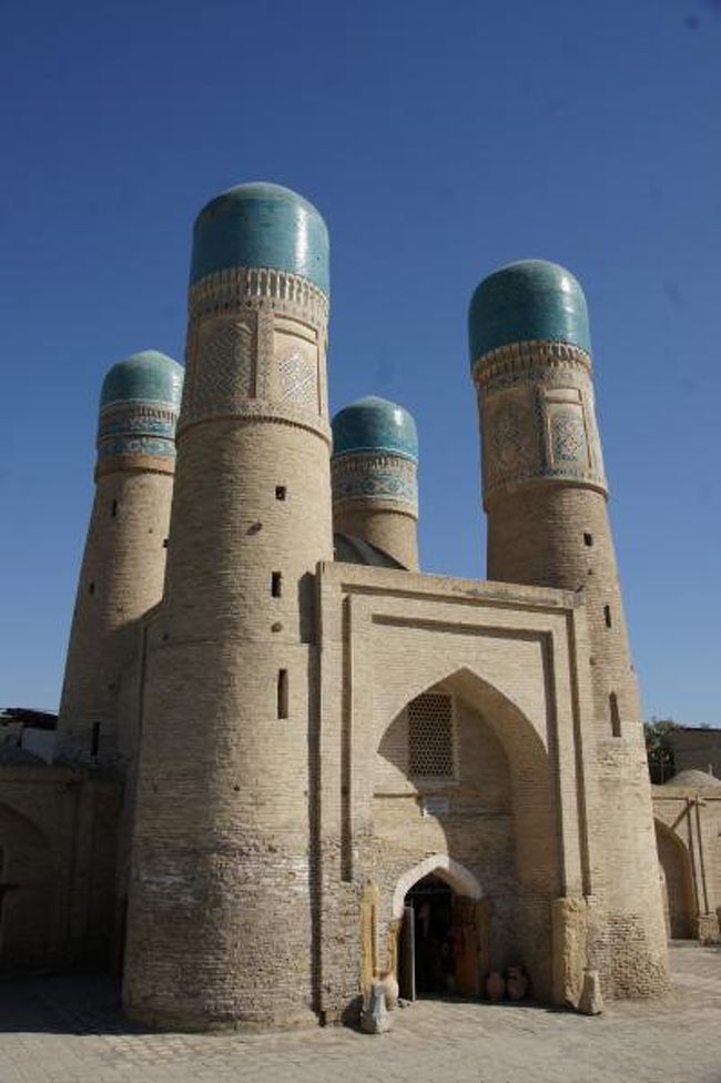 2010/09/23 -01.　ブハラ　チャル・ミナル