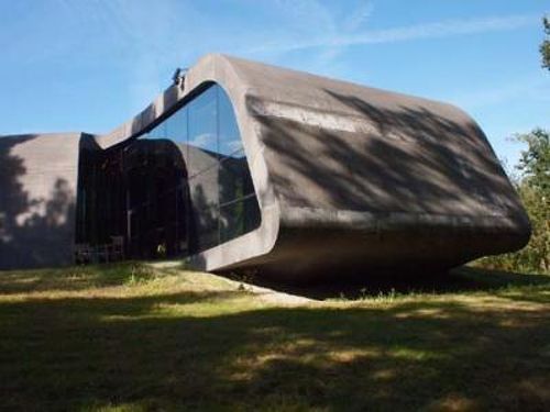 世界の建築シリーズ （18）： Zaha Hadid オードラップゴー