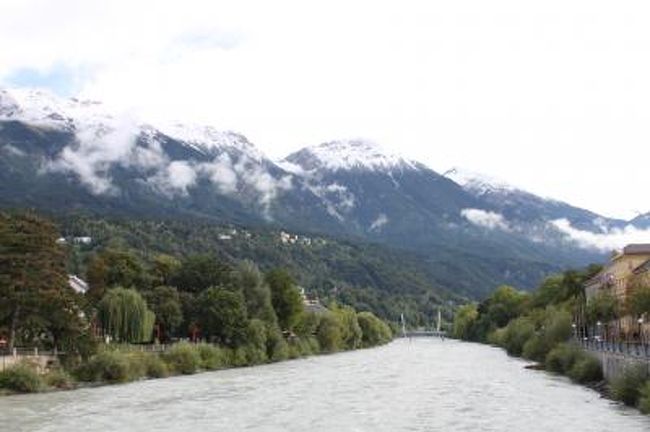 オーストリアの山を求めて一人旅Part5 (8月の雪のインスブルック)