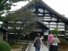 京都の不思議・・・・・・(５)高台寺のころころ･････猛暑で苔が心配