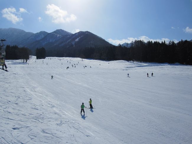 野沢温泉にスキーに行って来ました。
