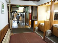 酸ヶ湯温泉旅館（Sukayu　Spa）湯治部＆八甲田の紅葉　