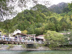 松本市から上高地に入り、下呂温泉を経て郡上八幡城を訪ねる　その５　河童橋から帝国ホテルへ