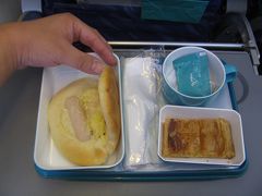 機内食グルメ（エコノミー）旅～エアバガン～