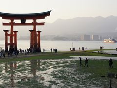 厳島神社 参拝す　