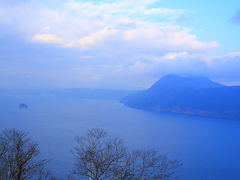 郷愁にかられて走る自然のゆりかご湿原～摩周湖～噴煙たなびく川湯硫黄山