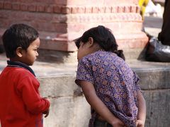 混沌としたネパール 　− 子どもたちは今 ー