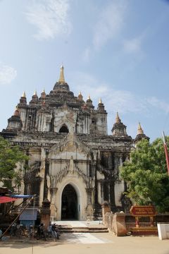 2010/11/11 -04.　バガン　タビィニュ寺院