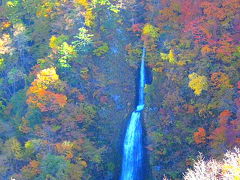 紅葉の奥会津を快適ドライブ