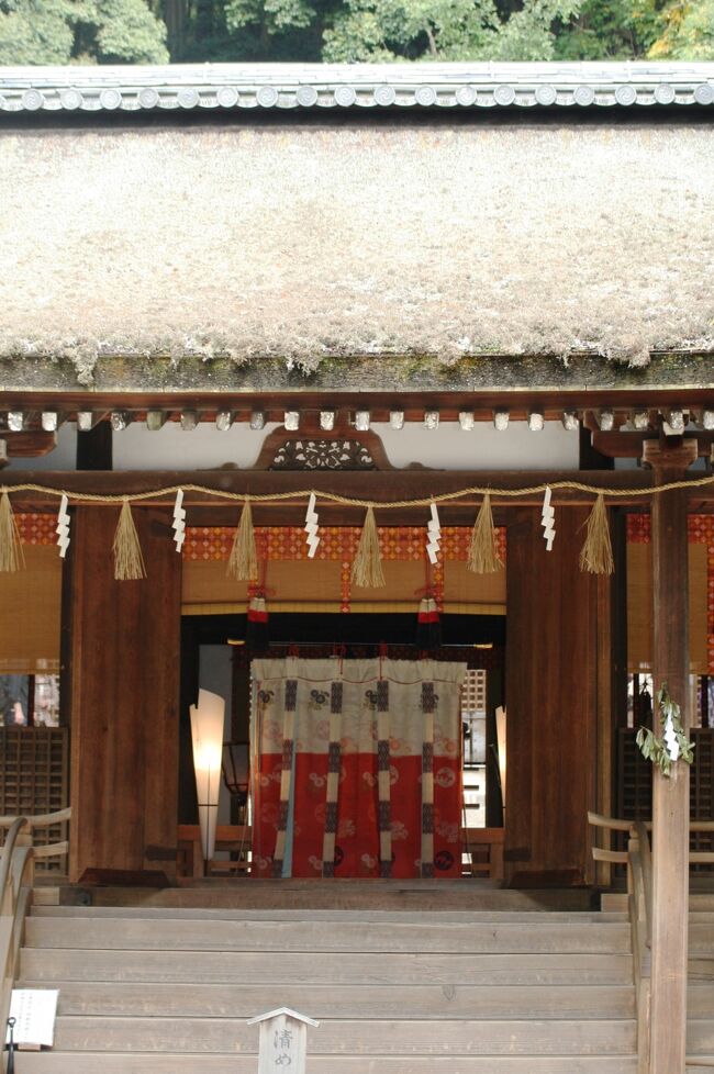 2010秋、宇治上神社(2/4)：宇治川、朝霧橋、宇治神社、源氏物語モニュメント、宇治上神社