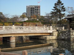 改修工事中の姫路城と、まちなか観察