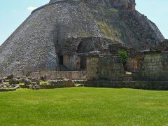 メキシコ世界遺産を巡る旅--③ウシュマル遺跡・カバー遺跡