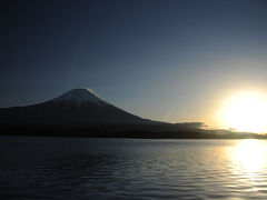 富士山からの日の出 IN田貫湖
