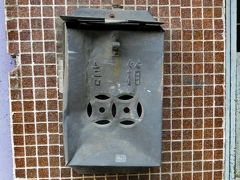 7 とっても マカオ Ｍａｃａｕ♪　石畳の狭い路地から見上げる墓標は夢の跡。