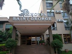 アルゼンチン１４　プエルト・イグアスの街並み６（ホテル「セント・ジョージ」）