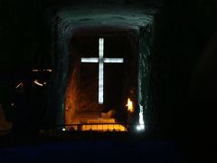黄金のコロンビア周遊の旅・・・シパキラの塩の岩窟教会を訪れる