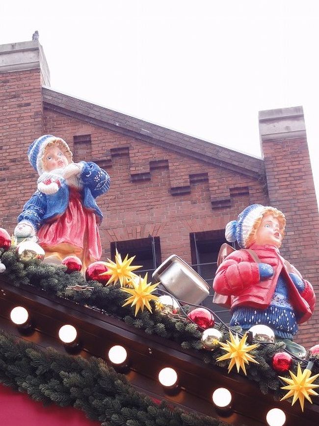 横浜赤レンガ倉庫 クリスマスマーケット 昼間のようすは 横浜 神奈川県 の旅行記 ブログ By あんみつ姫さん フォートラベル