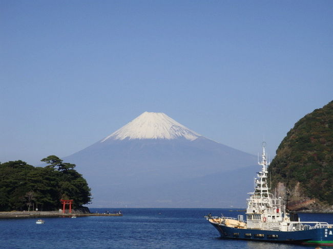 おいしいもの、絶景を求めて・・・<br /><br />１２／４　修善寺、岩地温泉<br />１２／５　堂ヶ島、戸田<br /><br />仔猫といっしょ計画<br />http://blog.livedoor.jp/shohei72/<br />