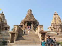 インド北部の旅～カジュラホ　西群の寺院１（10世紀までの初期の寺院）