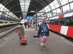 初体験欧州07/11・列車を乗り継ぎ、最終目的地アムステルダム初日