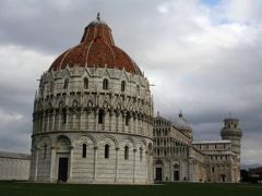 ２０１１年１月８日　やっと来ました！ピサ 「奇跡の広場」