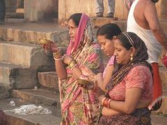 アラフィフ・バックパッカー夫婦の北インド（７）　ガンガーに集う人々