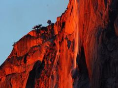 火の滝のプロローグ again - Horsetail fall, 冬のYosemite国立公園 -