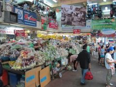 タイ･チェンマイ　ミニロングスティ　ワロロット市場