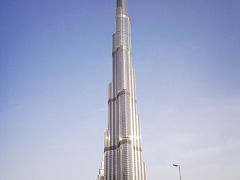 世界一の超高層ビル・ブルジュハリーファ（ドバイ）