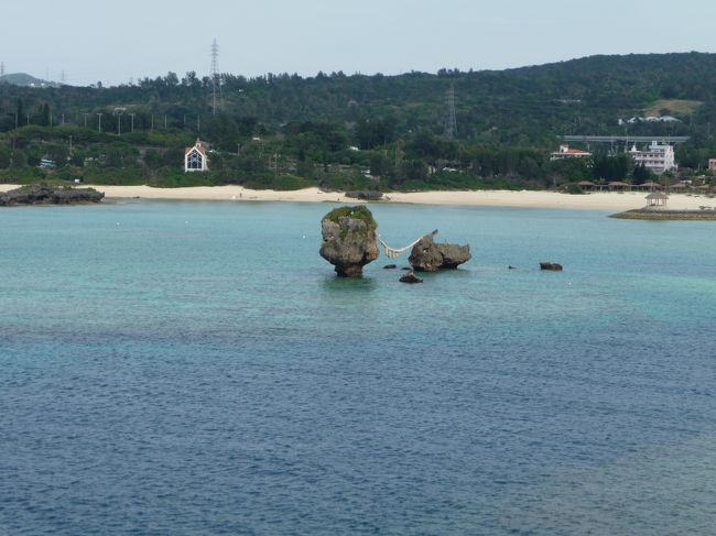 友達や会社の同僚が地震で大変な思いをしている時に沖縄旅行で難を逃れていました。<br />今回の旅行は母の誕生日旅行で、親孝行の姉妹だったから危険（地震）を察知し、沖縄旅行となったのでしょうか。<br />沖縄1日目のスケジュールは以下のとおり<br />　①琉球の館<br />　②ひめゆりの塔<br />　③平和祈念公園<br />　④琉球ガラス村<br />　⑤万座毛<br />　⑥名護のホテル<br />