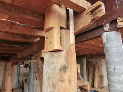 チェンマイ　建築　構造　骨組み　基礎　自分で家を建てる方必見