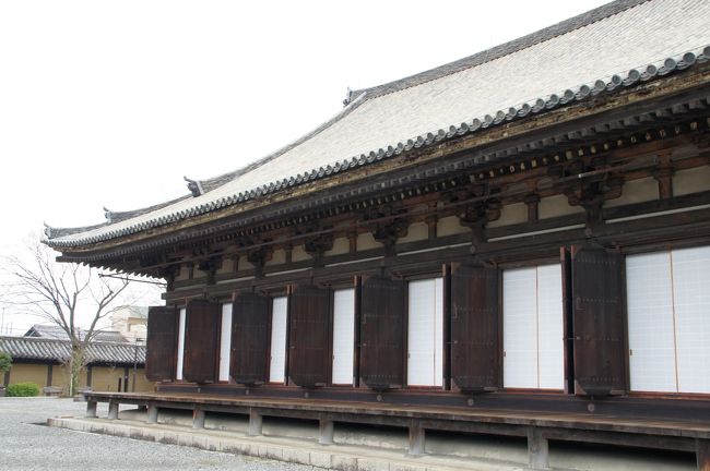 05.  京都の寺巡りは三十三間堂へ…って、ここで時間切れかぁ