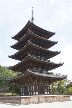 13.  奈良公園プラプラと、最後は興福寺と猿沢池です。