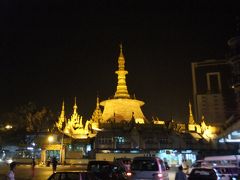 繋＊ミャンマー　−降りたつ地ヤンゴン−