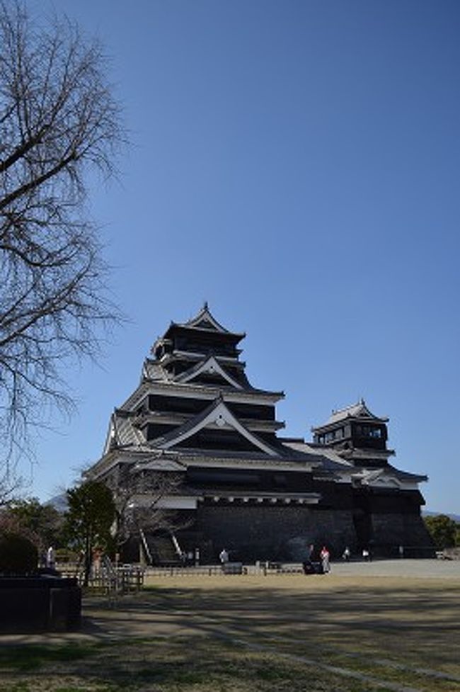 <br />卒業旅行国内編として、<br />九州の半分を、ぐるりと車で旅してきました。<br /><br />小倉→門司港→大宰府→長崎→熊本→阿蘇→湯布院→久留米→博多と<br />北九州をぶらっとしてきました。<br /><br />お城と阿蘇山、熊本は魅力的なところですね。