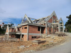 今年もキャメロンハイランド　フルーツ、食事、ゴルフ、写生。