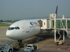 タイ国際航空　ロイヤルシルククラスで行く　チェンマイ～バンコク～成田　2011年4月