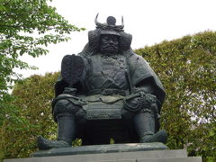 甲府散策：鶴舞城公園～武田神社ほか